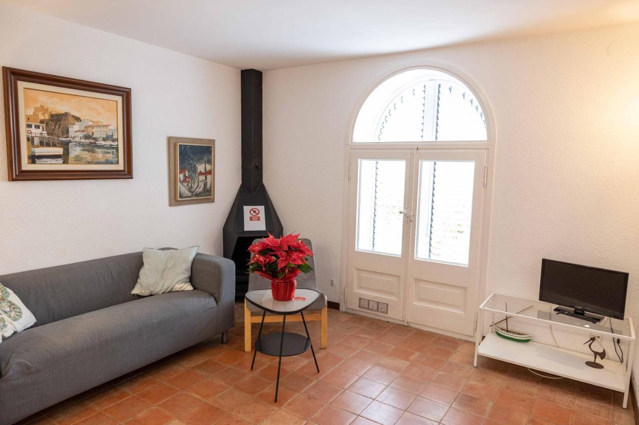 Apartamentos Les Barbes Caldes D'Estrach Exterior photo